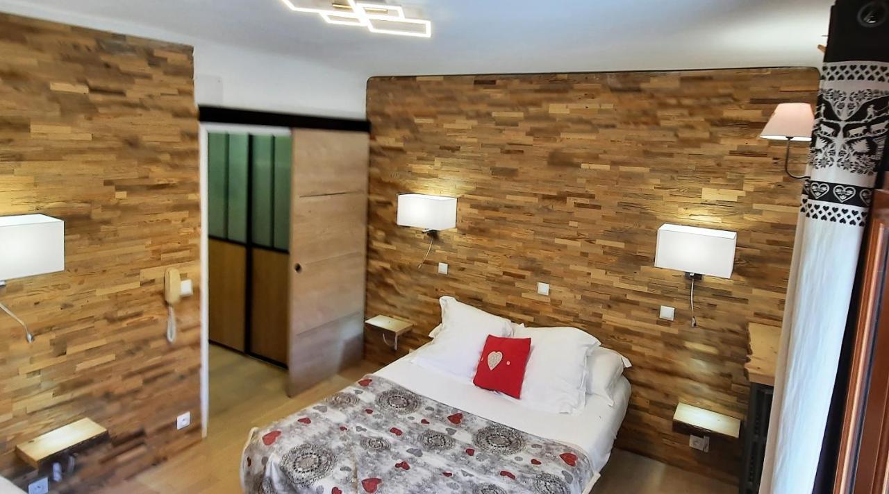 Hotel Chastellares Орон Экстерьер фото