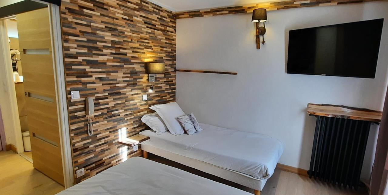 Hotel Chastellares Орон Экстерьер фото