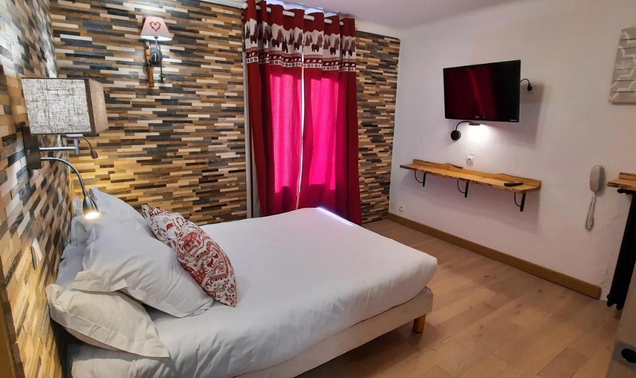 Hotel Chastellares Орон Экстерьер фото