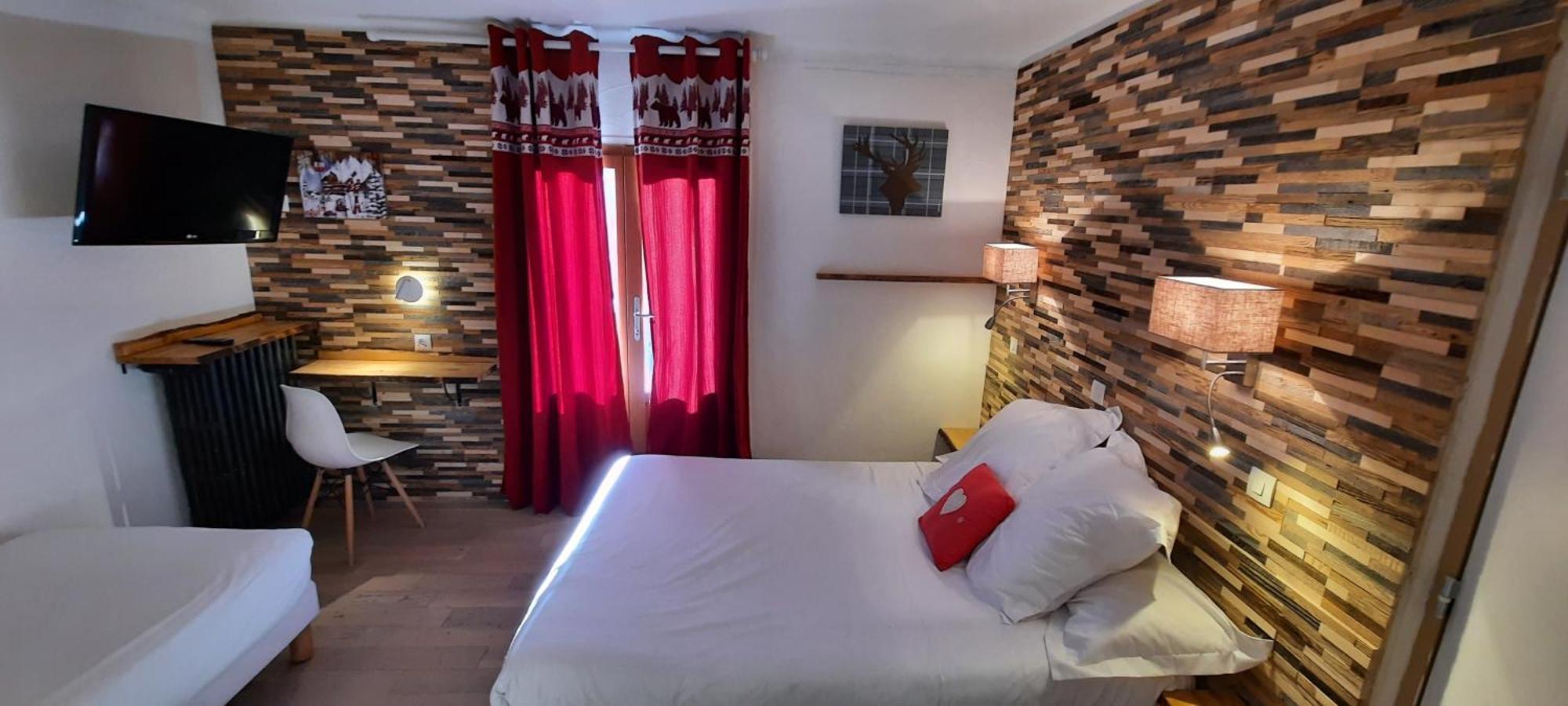 Hotel Chastellares Орон Экстерьер фото